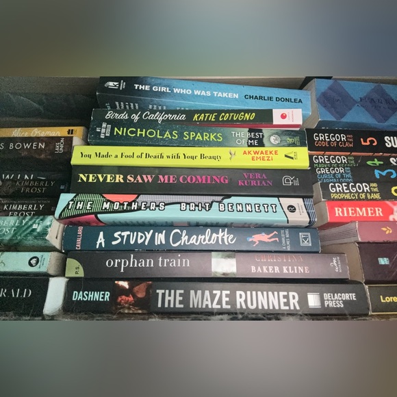 Paperback Books - Picture 6 of 9